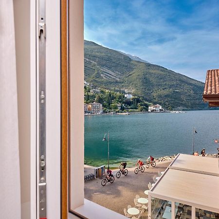 Hotel Geier Torbole Sul Garda Buitenkant foto