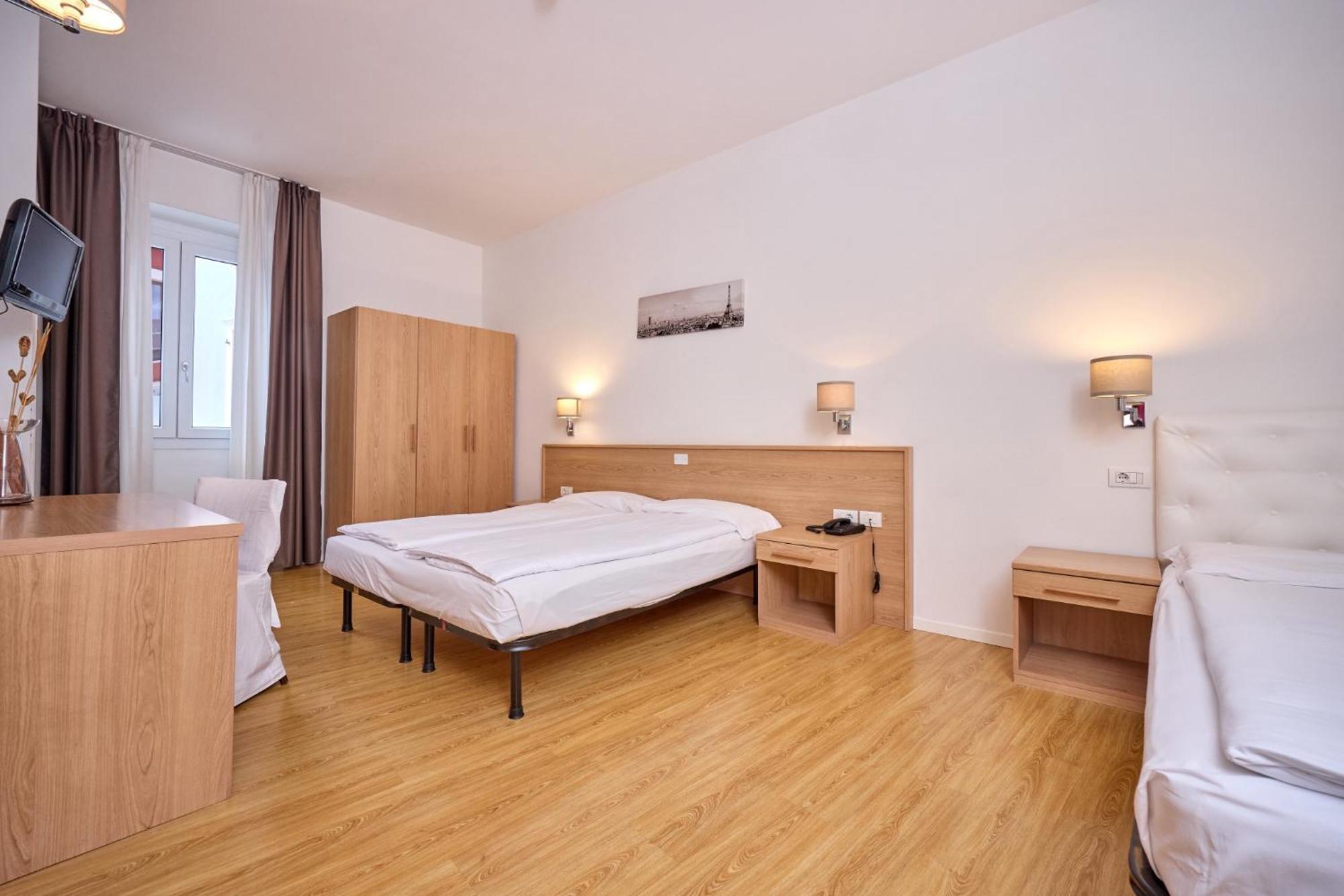 Hotel Geier Torbole Sul Garda Buitenkant foto